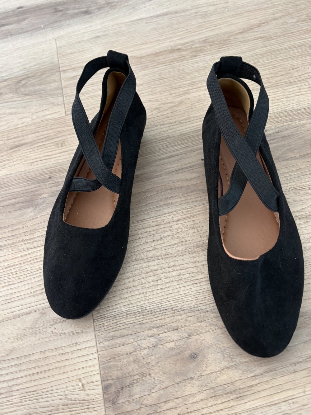 Love Black Suede Cross-Strap Ballet Flats size 7.5